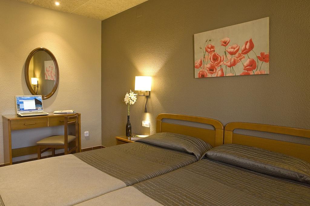 Hostal Barris Pals Quarto foto